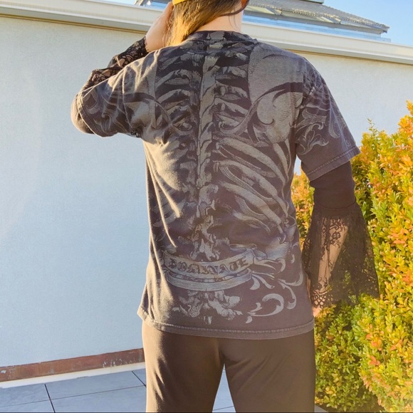 Converse Scull Bones Tattoo Print Black Graphic T-Shirt unisex - Picture 15 of 16